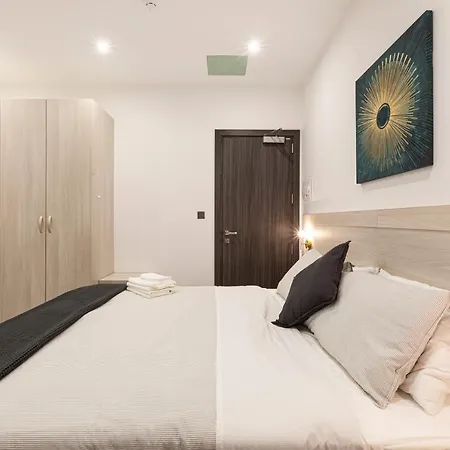 Lovely Vacation, Private Entrance With Wifi By 360 Estates Msida
