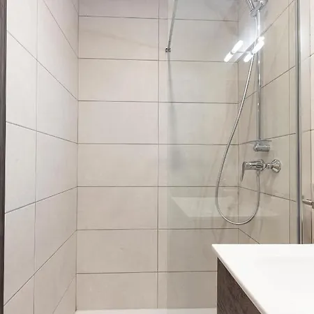 Lovely Vacation, Private Entrance With Wifi By 360 Estates Apartamento Msida