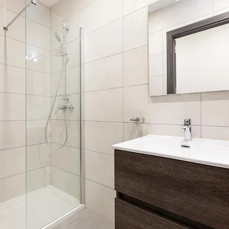 Lovely Vacation, Private Entrance With Wifi By 360 Estates *